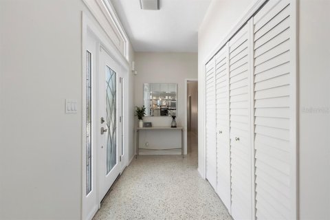Casa en alquiler en Sarasota, Florida, 3 dormitorios, 199.93 m2 № 1917324 - foto 18