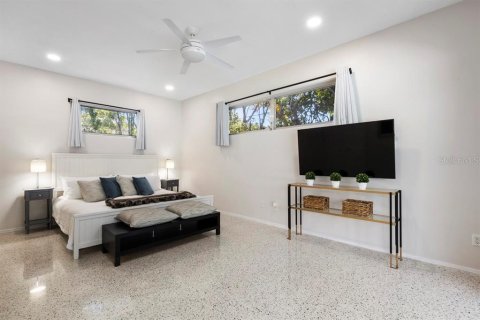 Casa en alquiler en Sarasota, Florida, 3 dormitorios, 199.93 m2 № 1917324 - foto 23