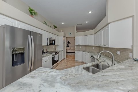 Купить виллу или дом в Венеция, Флорида 9 комнат, 176.24м2, № 2424420 - фото 9