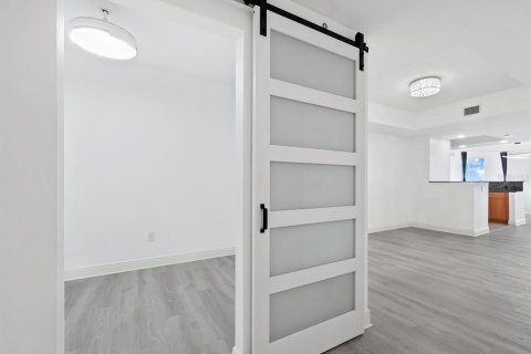 Condominio en venta en Sarasota, Florida, 2 dormitorios, 177.54 m2 № 1444117 - foto 5