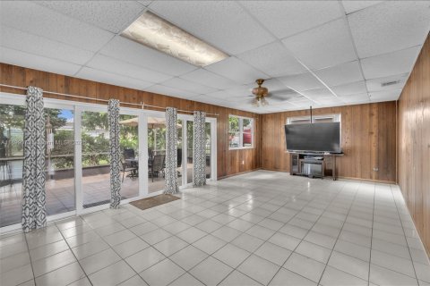 Villa ou maison à vendre à Miami, Floride: 3 chambres, 145.76 m2 № 1951318 - photo 22