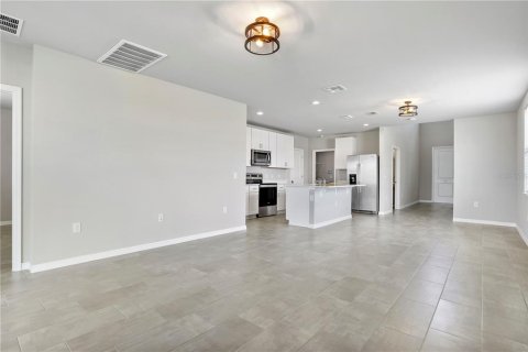 Casa en alquiler en Punta Gorda, Florida, 4 dormitorios, 201.6 m2 № 1870465 - foto 15