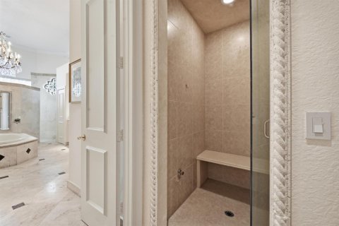 Купить виллу или дом в Бока-Ратон, Флорида 13 комнат, 433.48м2, № 2147072 - фото 15