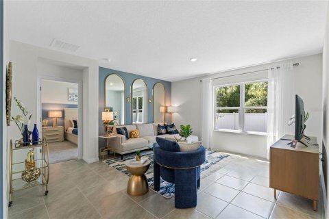 House in Ormond Beach, Florida 4 bedrooms, 169.83 sq.m. № 1918315 - photo 12
