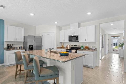 House in Ormond Beach, Florida 4 bedrooms, 169.83 sq.m. № 1918315 - photo 7