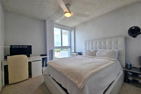 Снять в аренду квартиру в Майами-Бич, Флорида 2 спальни, 100.8м2, № 2024482 - фото 12