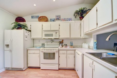 Купить виллу или дом в Бойнтон-Бич, Флорида 2 спальни, 115.57м2, № 1079026 - фото 1