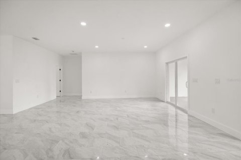 Villa ou maison à vendre à Palm Bay, Floride: 4 chambres, 225.85 m2 № 1841699 - photo 24