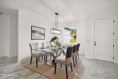 Villa ou maison à vendre à Palm Bay, Floride: 4 chambres, 225.85 m2 № 1841699 - photo 3
