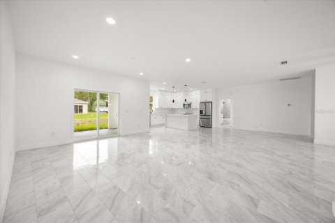 Villa ou maison à vendre à Palm Bay, Floride: 4 chambres, 225.85 m2 № 1841699 - photo 22