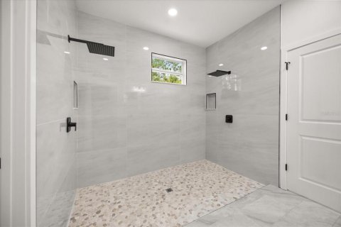 Villa ou maison à vendre à Palm Bay, Floride: 4 chambres, 225.85 m2 № 1841699 - photo 14