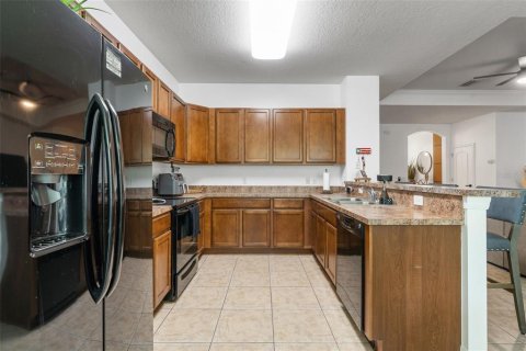 Casa en alquiler en Wesley Chapel, Florida, 4 dormitorios, 161.37 m2 № 1888470 - foto 9