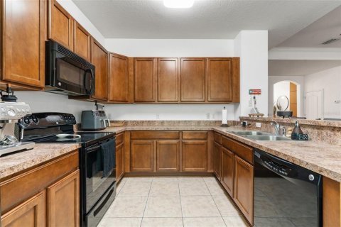 Casa en alquiler en Wesley Chapel, Florida, 4 dormitorios, 161.37 m2 № 1888470 - foto 10