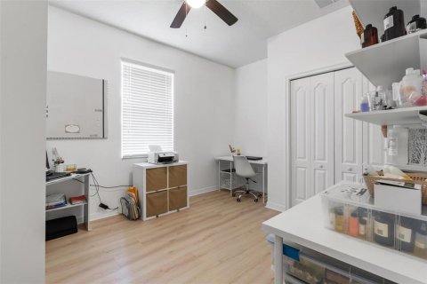 Casa en alquiler en Wesley Chapel, Florida, 4 dormitorios, 161.37 m2 № 1888470 - foto 18