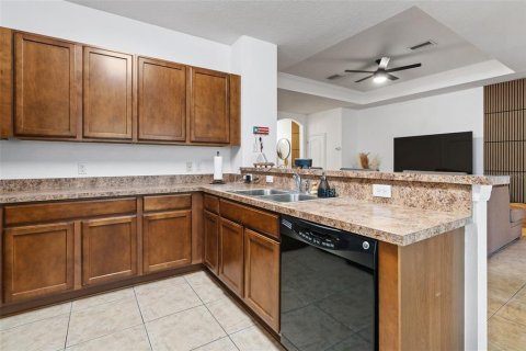 Casa en alquiler en Wesley Chapel, Florida, 4 dormitorios, 161.37 m2 № 1888470 - foto 11