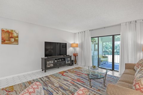 Condo in Boca Raton, Florida, 2 bedrooms  № 2181763 - photo 11