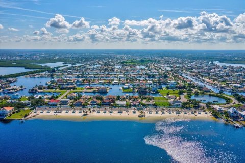 Casa en venta en New Port Richey, Florida, 2 dormitorios, 104.79 m2 № 2218097 - foto 23