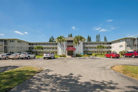 Condo à Hollywood, Floride, 2 chambres  № 2033765