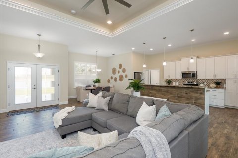 House in North Port, Florida 3 bedrooms, 172.15 sq.m. № 2304498 - photo 8