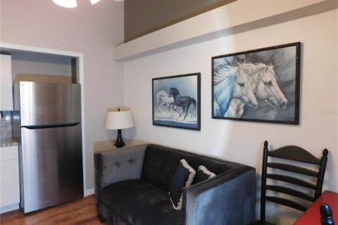 Villa ou maison à louer à Orlando, Floride: 1 chambre, 46.45 m2 № 2412692 - photo 24