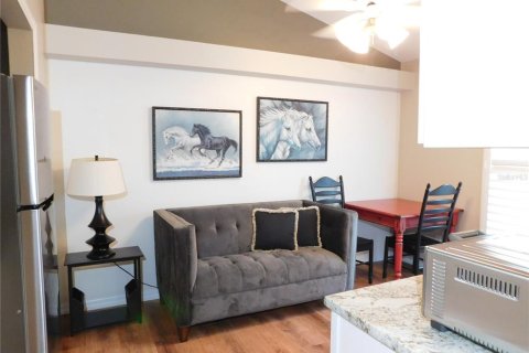 Villa ou maison à louer à Orlando, Floride: 1 chambre, 46.45 m2 № 2412692 - photo 23