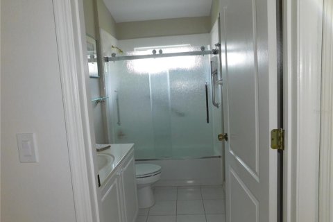 Villa ou maison à louer à Orlando, Floride: 1 chambre, 46.45 m2 № 2412692 - photo 12