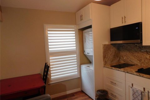 Villa ou maison à louer à Orlando, Floride: 1 chambre, 46.45 m2 № 2412692 - photo 16