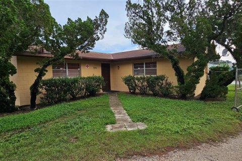 Immobilier commercial à vendre à Winter Haven, Floride: 71.53 m2 № 2418364 - photo 3