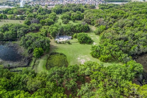 Commercial property in Fruitland Park, Florida 168.9 sq.m. № 1593586 - photo 11