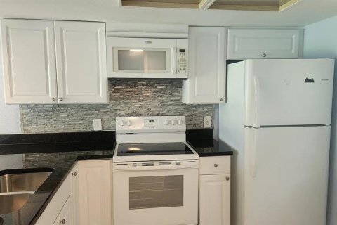 Copropriété à louer à Tampa, Floride: 2 chambres, 81.66 m2 № 2380736 - photo 4