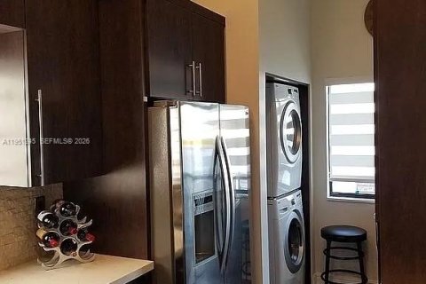 Купить кондоминиум в Майами-Лейкс, Флорида 2 спальни, 101.26м2, № 2006490 - фото 17