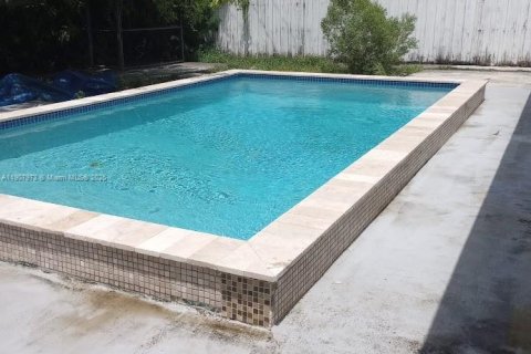 Снять в аренду виллу или дом в Катлер-Бей, Флорида 3 спальни, 116.87м2, № 1967727 - фото 13