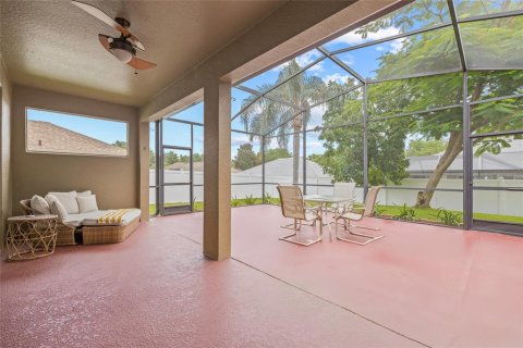 House in Auburndale, Florida 4 bedrooms, 225.47 sq.m. № 1812762 - photo 23