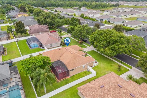 House in Auburndale, Florida 4 bedrooms, 225.47 sq.m. № 1812762 - photo 27