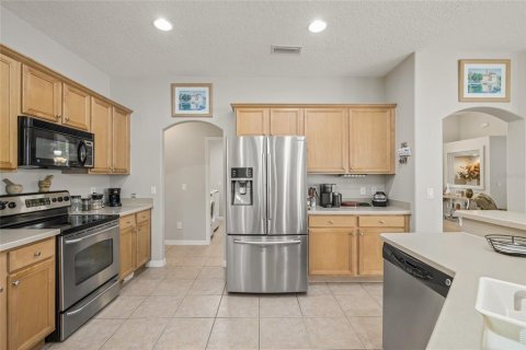 House in Auburndale, Florida 4 bedrooms, 225.47 sq.m. № 1812762 - photo 7