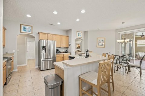 House in Auburndale, Florida 4 bedrooms, 225.47 sq.m. № 1812762 - photo 6
