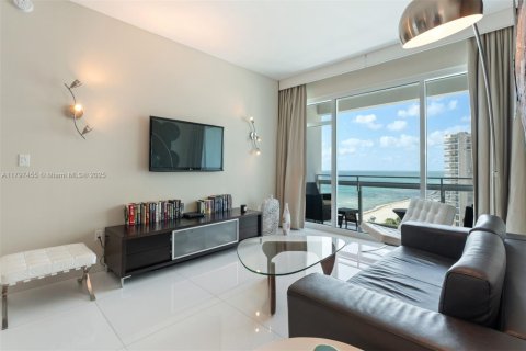Condo in Miami Beach, Florida, 2 bedrooms  № 1953372 - photo 4