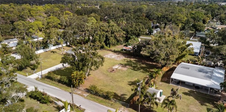 Land in Sarasota, Florida № 2203259