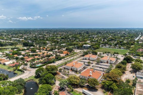 Immobilier commercial à vendre à Tamarac, Floride № 1786585 - photo 13
