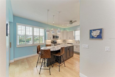 Condo in Punta Gorda, Florida, 3 bedrooms  № 2418661 - photo 22