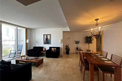 Condominio en alquiler en Miami, Florida, 1 dormitorio, 95.78 m2 № 2079104 - foto 4
