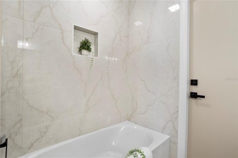 Casa en venta en Longwood, Florida, 4 dormitorios, 131.92 m2 № 2339805 - foto 26