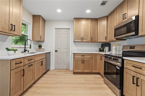 Casa en venta en Longwood, Florida, 4 dormitorios, 131.92 m2 № 2339805 - foto 10