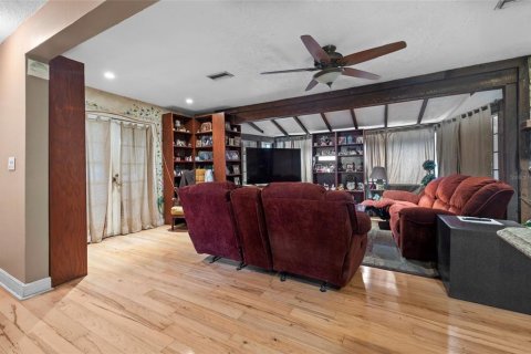 Villa ou maison à vendre à Tampa, Floride: 3 chambres, 174.19 m2 № 2339705 - photo 12