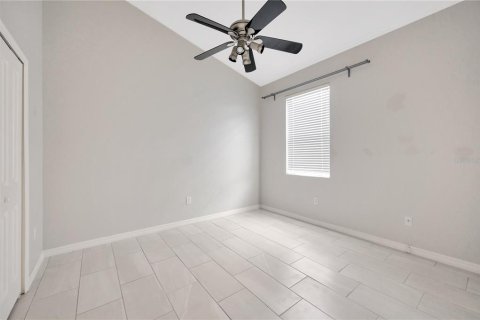 Casa en venta en Land O' Lakes, Florida, 3 dormitorios, 201.13 m2 № 1767585 - foto 18