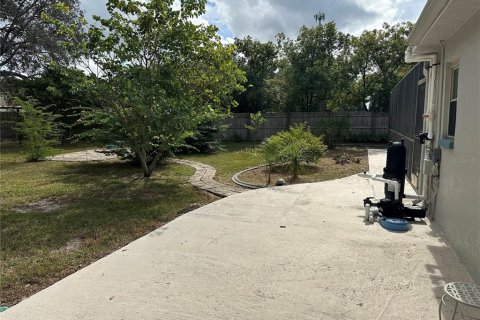 House in Spring Hill, Florida 2 bedrooms, 148.64 sq.m. № 1432359 - photo 8