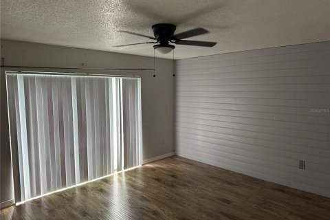 House in Spring Hill, Florida 2 bedrooms, 148.64 sq.m. № 1432359 - photo 22