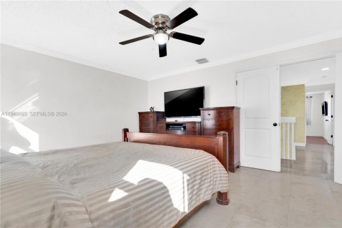 Купить виллу или дом в Майами, Флорида 4 спальни, 236.25м2, № 2005482 - фото 16