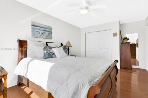 Купить виллу или дом в Майами, Флорида 4 спальни, 236.25м2, № 2005482 - фото 20