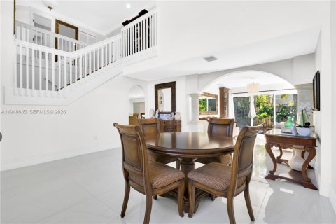 Купить виллу или дом в Майами, Флорида 4 спальни, 236.25м2, № 2005482 - фото 6